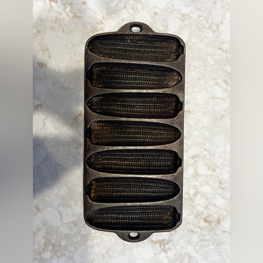 Wagner ware cornbread pan
